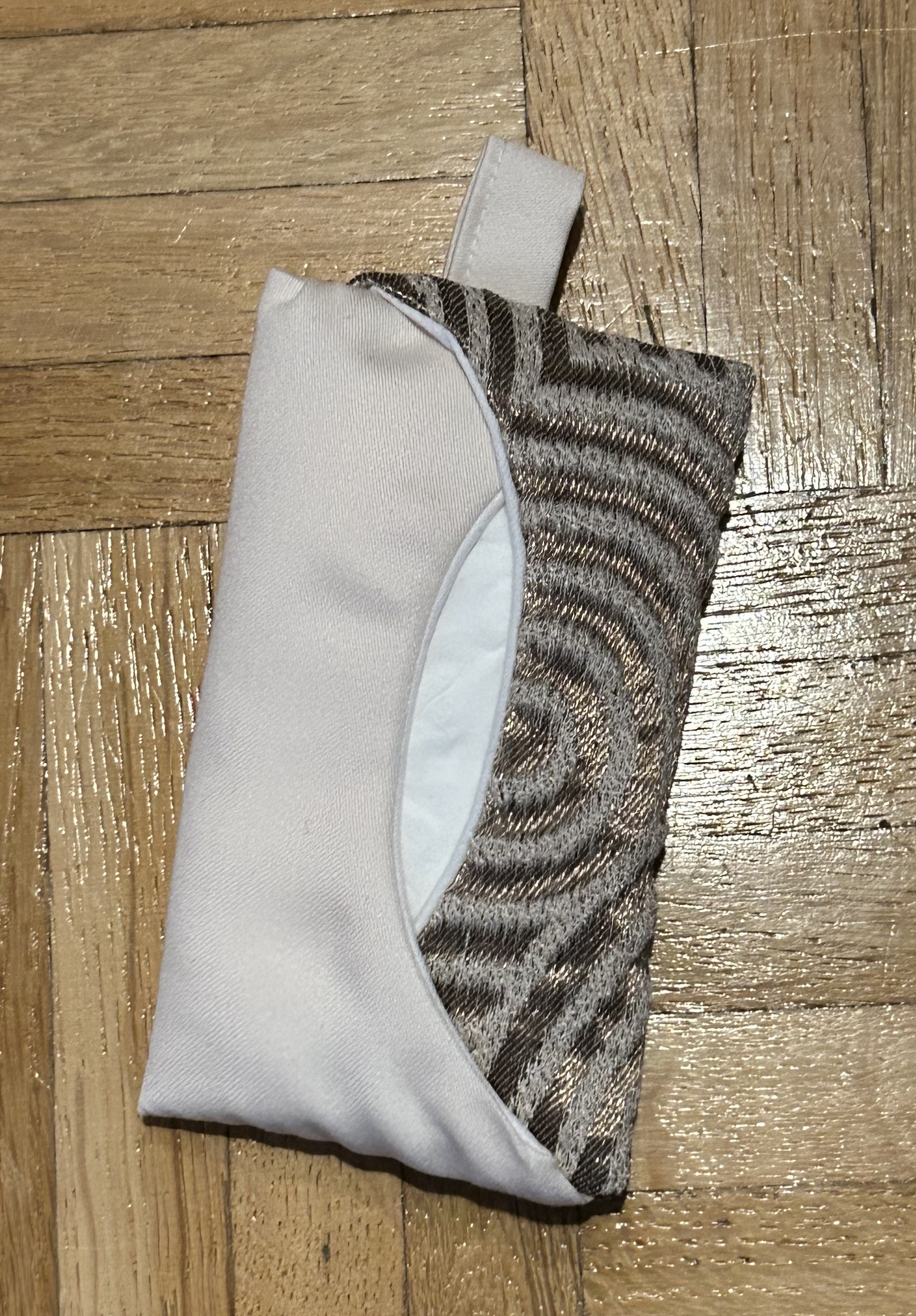 IMG_4980 Pochette à mouchoirs – Image 6
