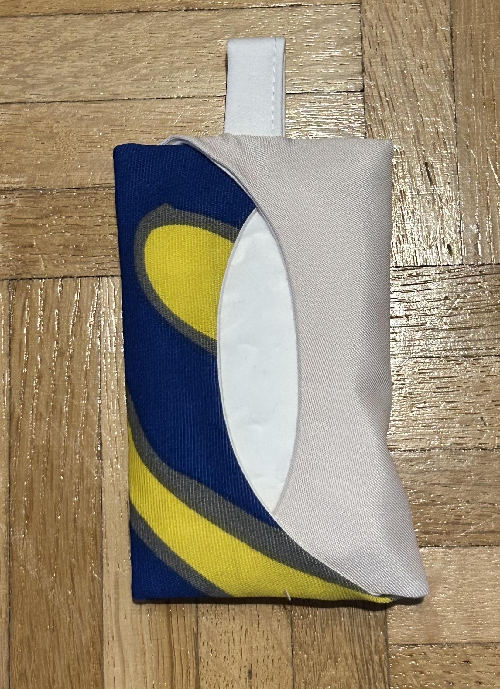 IMG_4985 Pochette à mouchoirs – Image 4